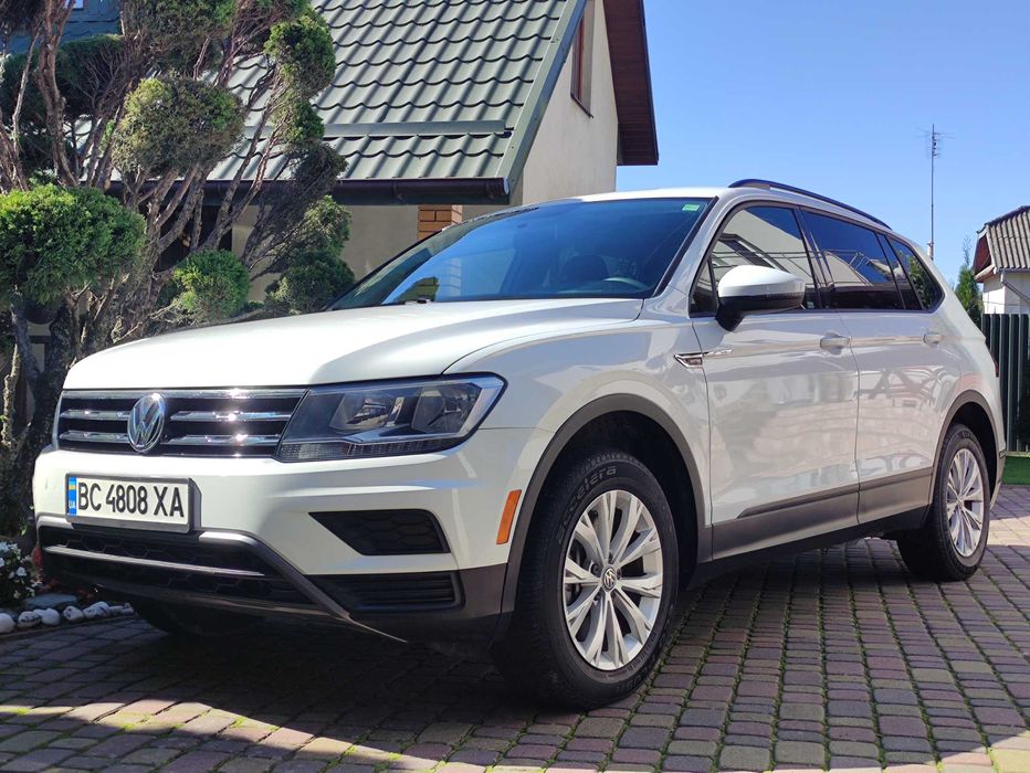 Volkswagen Tiguan,  2017