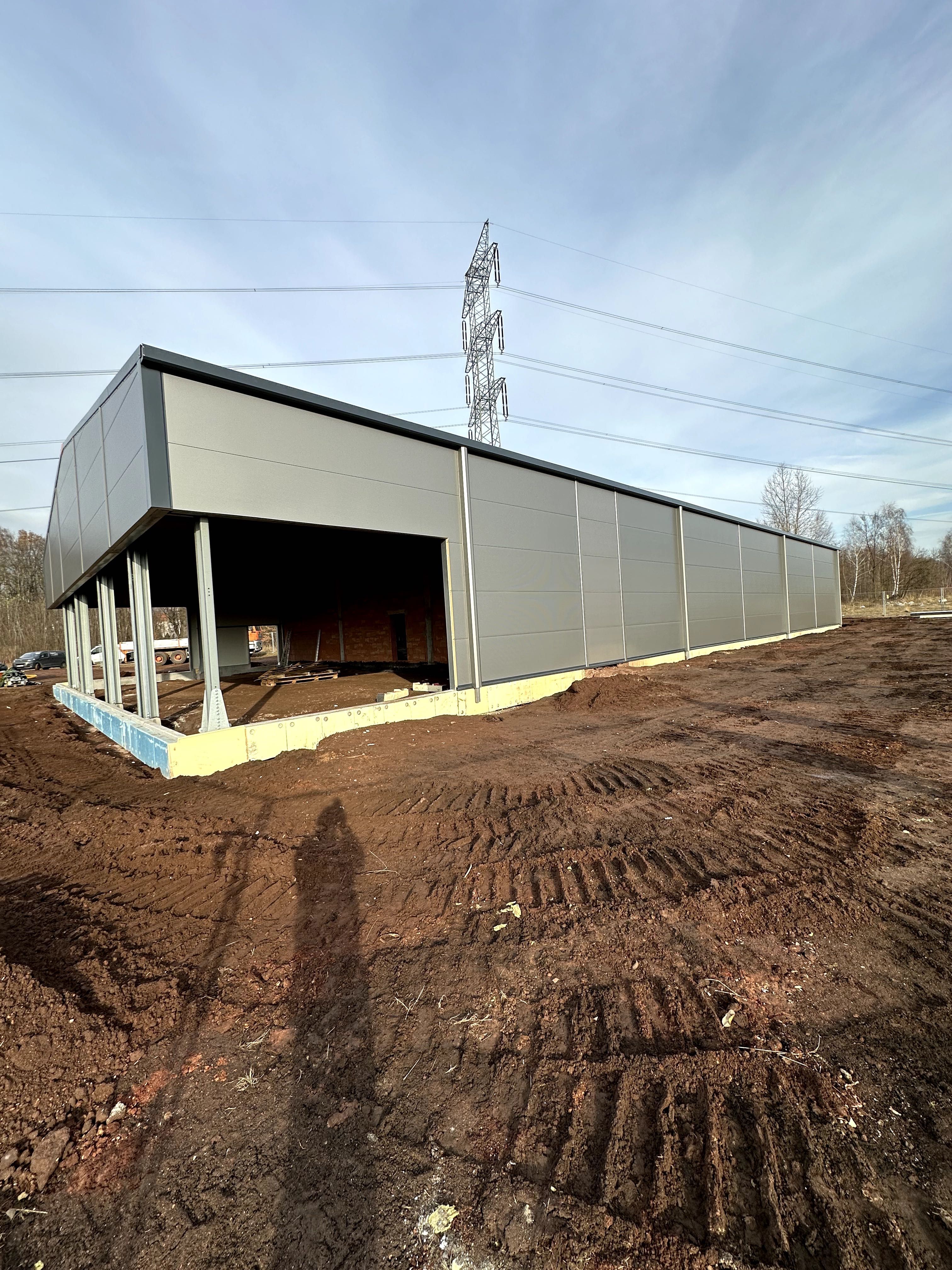 Hala magazynowo-biurowa 777 m2 Radzionków