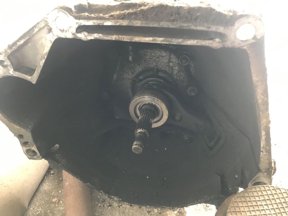 Продам кпп 4 сиупка на класику 2101-2107