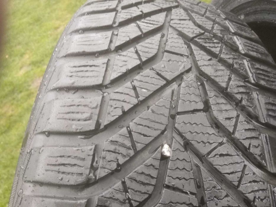 Zimowe Opony Yokohama 215/55/18 95V 690 kg! SUV BUS TERENÓWKA