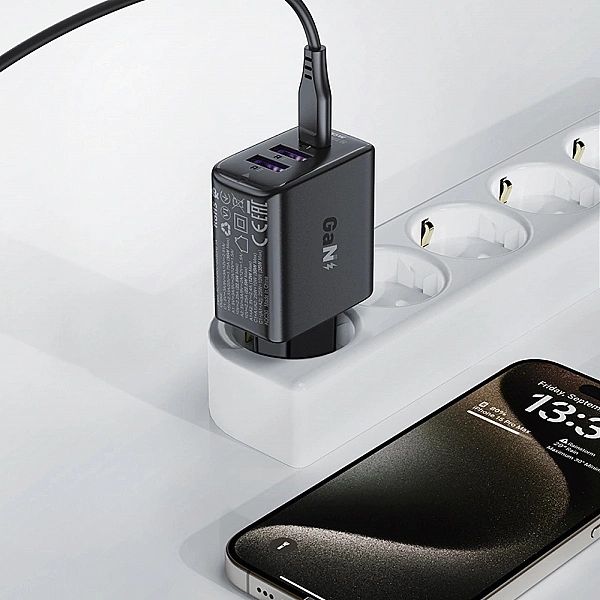 Ładowarka Acefast A57 PD 35W GaN 2 x USB-A + USB-C z 3 portami - czarn