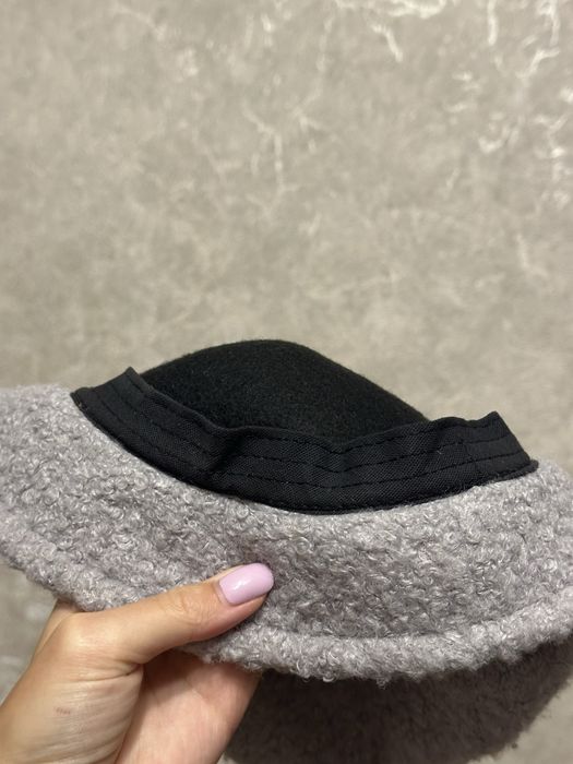 Тепла панама сірого кольору