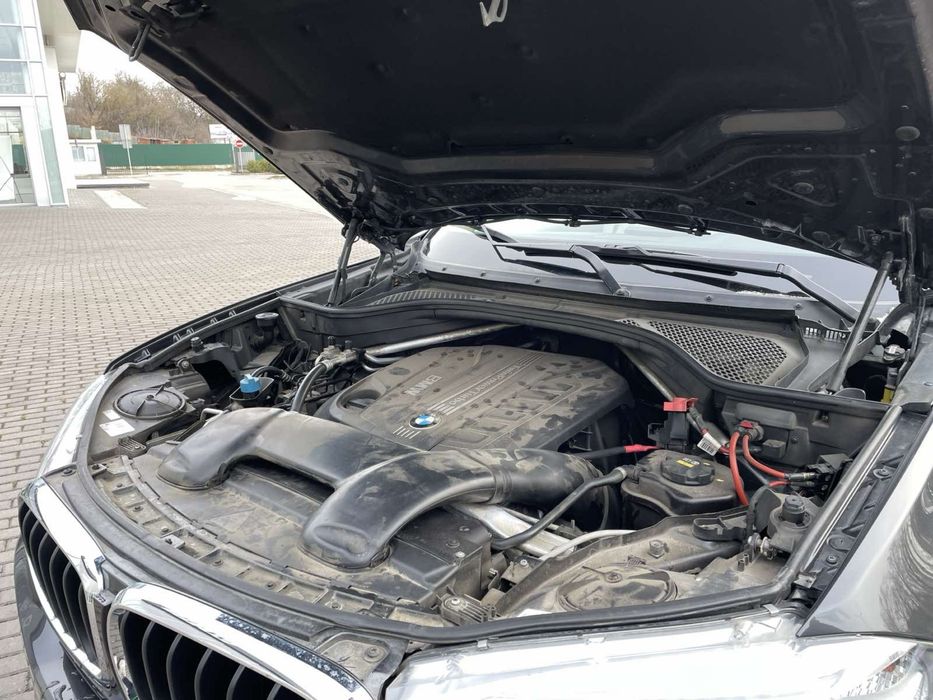 BMW  X 5  F 15  3.0дизель. твін турбо.
