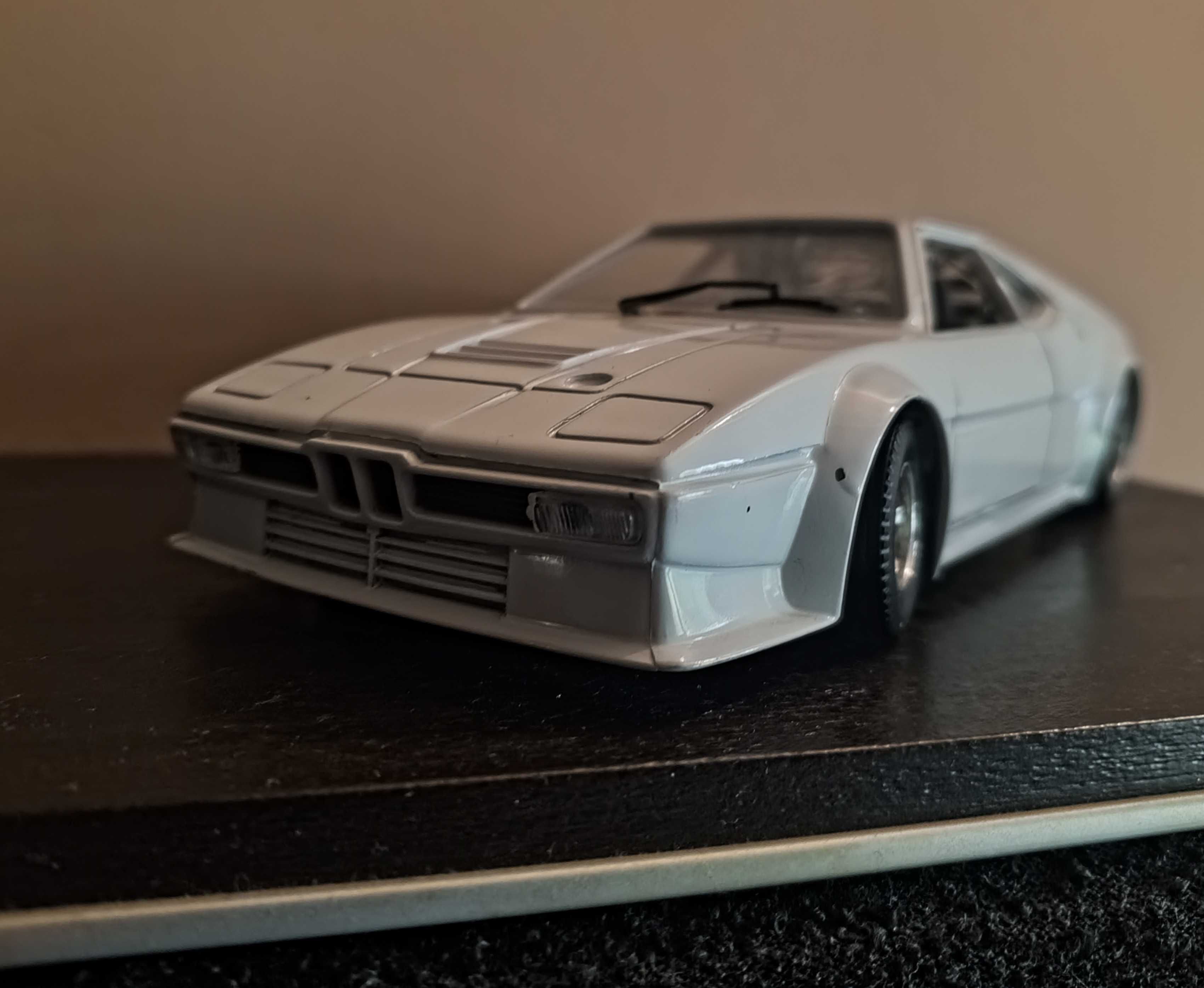 Bburago BMW M1 (Italy 1/24)