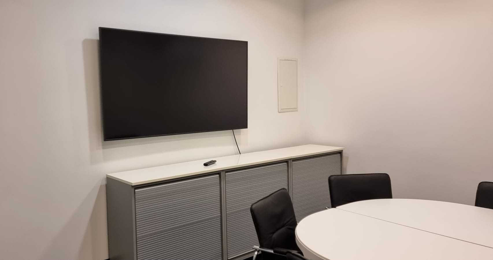 Monitor Samsung QB65R
