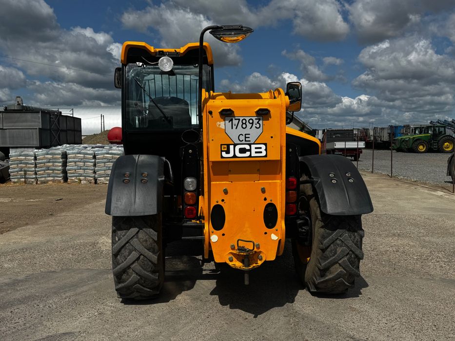 Телескопічний навантажувач JCB 533-105 2013