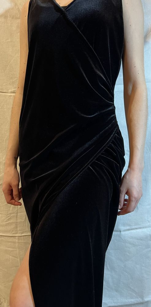 Стильна вечірня сукня розміру S-M