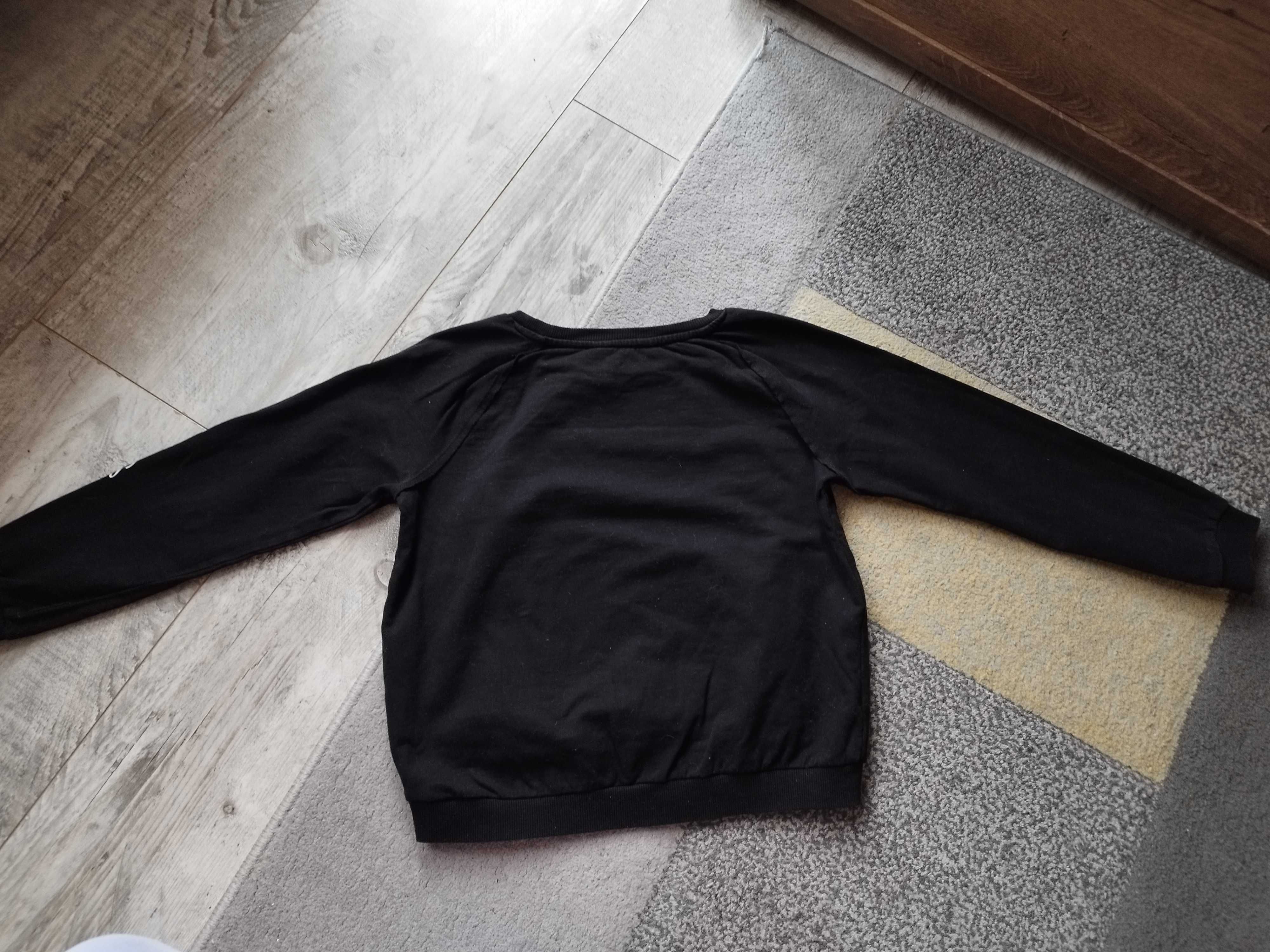 Bluza 134 czarna