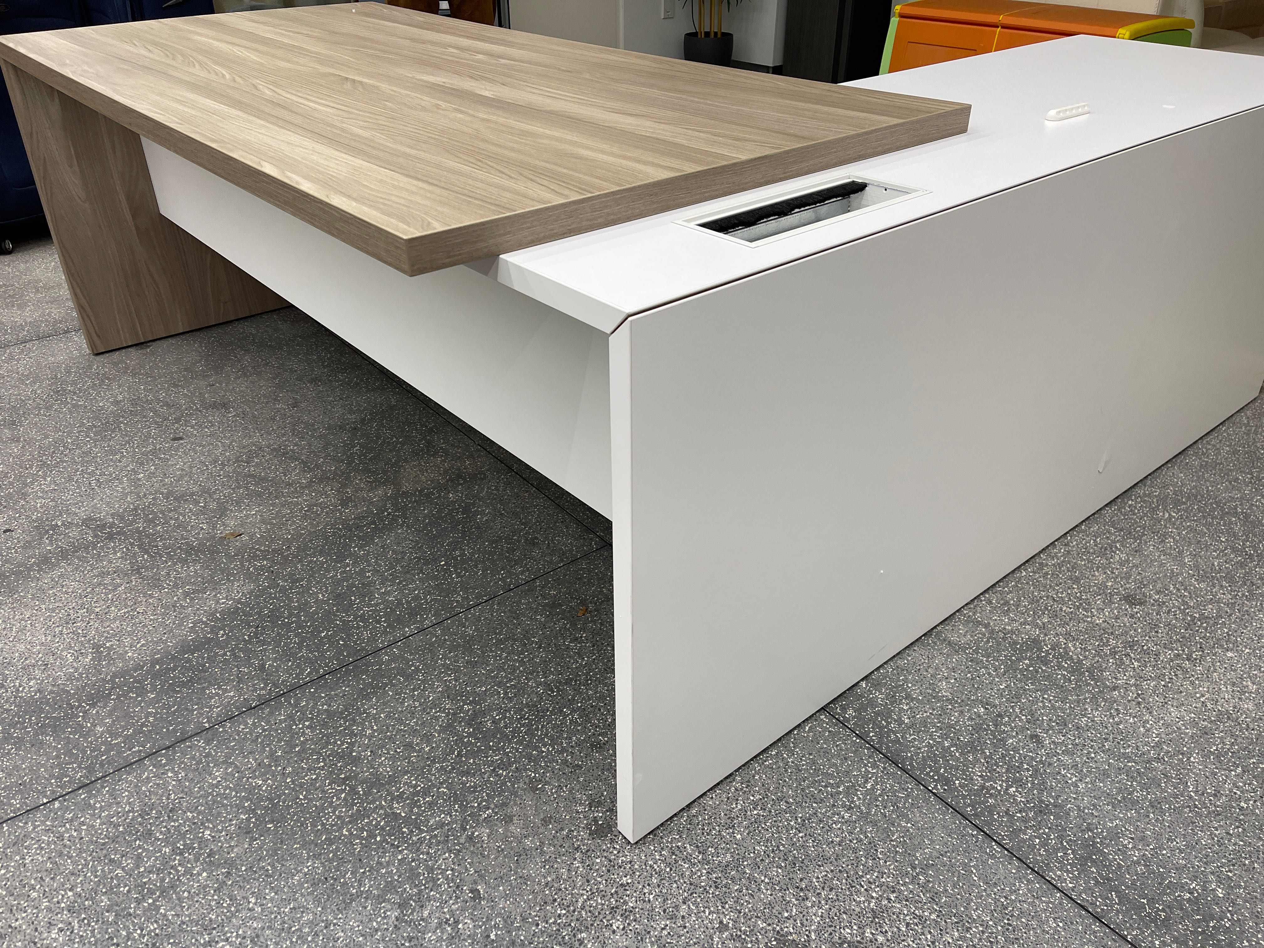 Mesa de escritório - Elegância para o seu espaço de trabalho