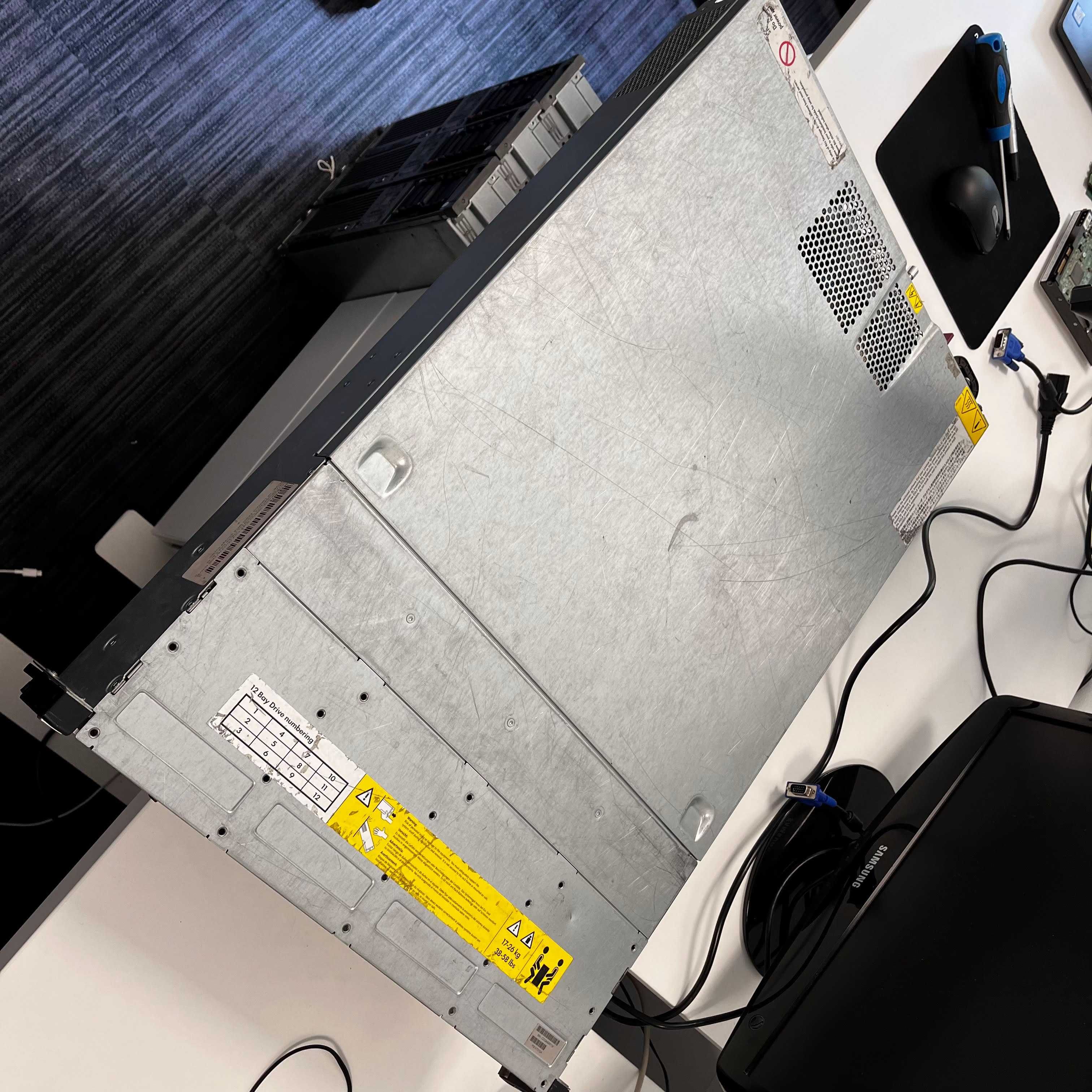 Serwer - HP DL185 / LeftHand P4500