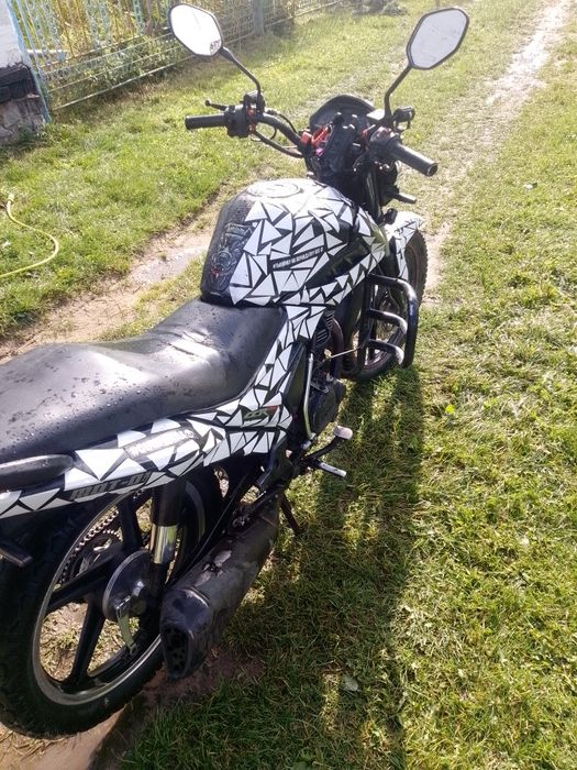 Продам ліфан 150