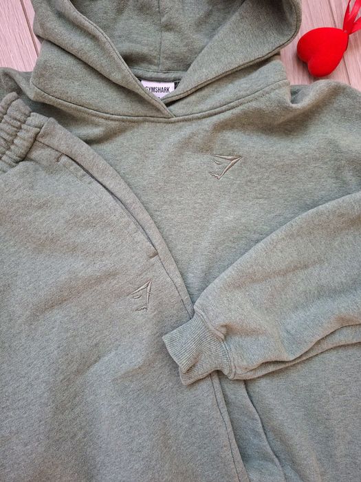 Gymshark dresy damskie oversize S M ciepłe na jesień i zimę