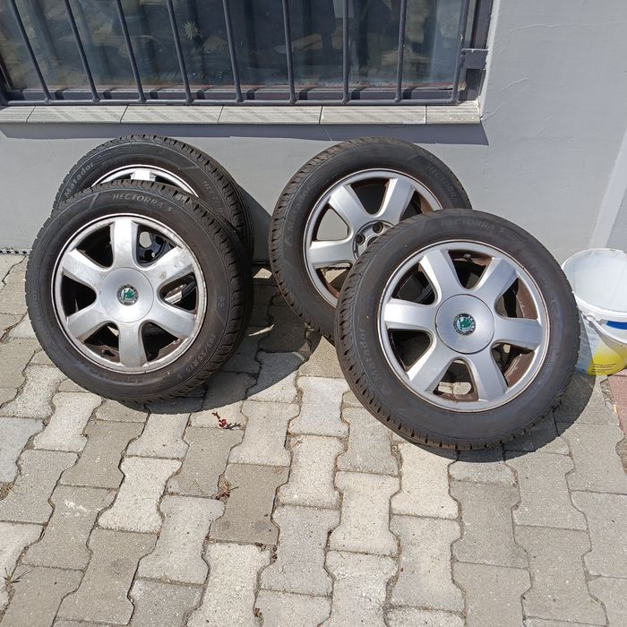 Śkoda Fabia 2.0 16V zarejstrowany w PL 2.0 Salon Polska