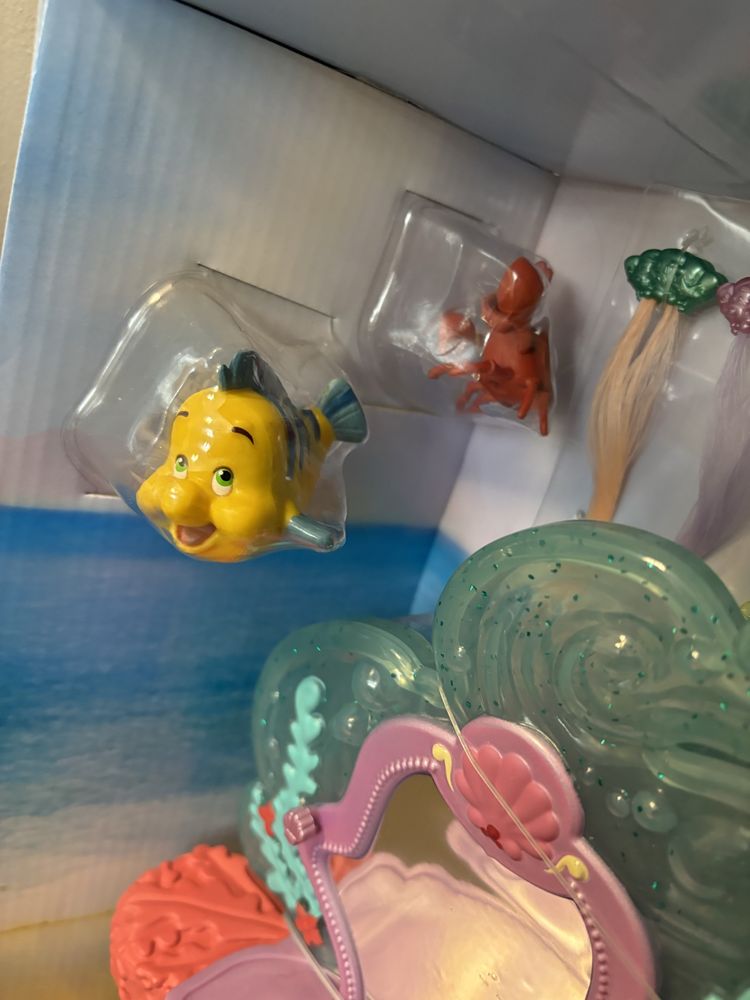Zestaw Lalka Ariel Disney Store Mała Syrenka Florek Krab