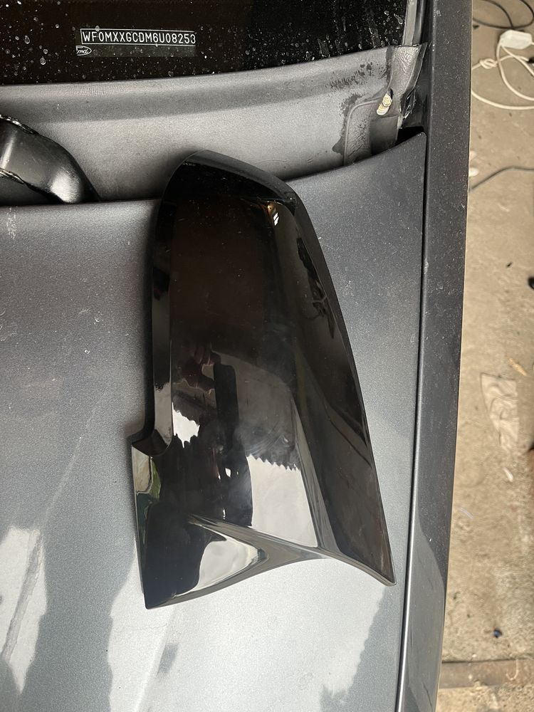 Накладки Ліва 1 шт BMW F20 F22 F30 F32 F87 E84 M Performance