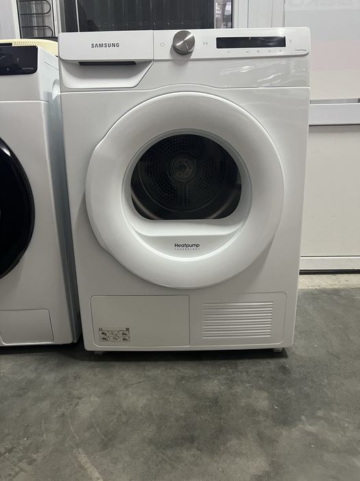 Сушильна машина від Samsung