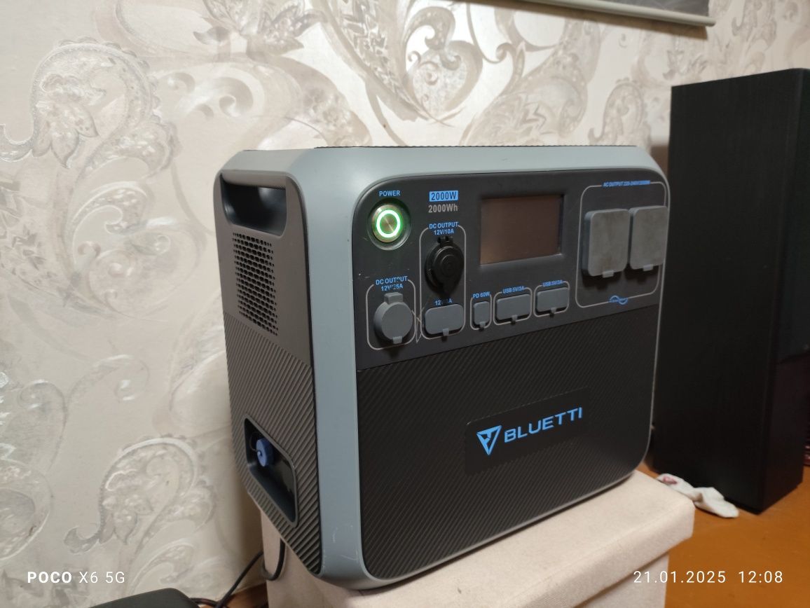 AC200P зарядна станція 2000w