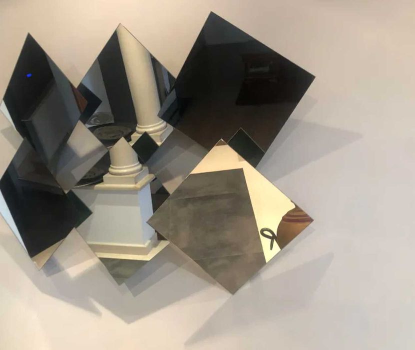 Espelho de parede, modelo exclusivo