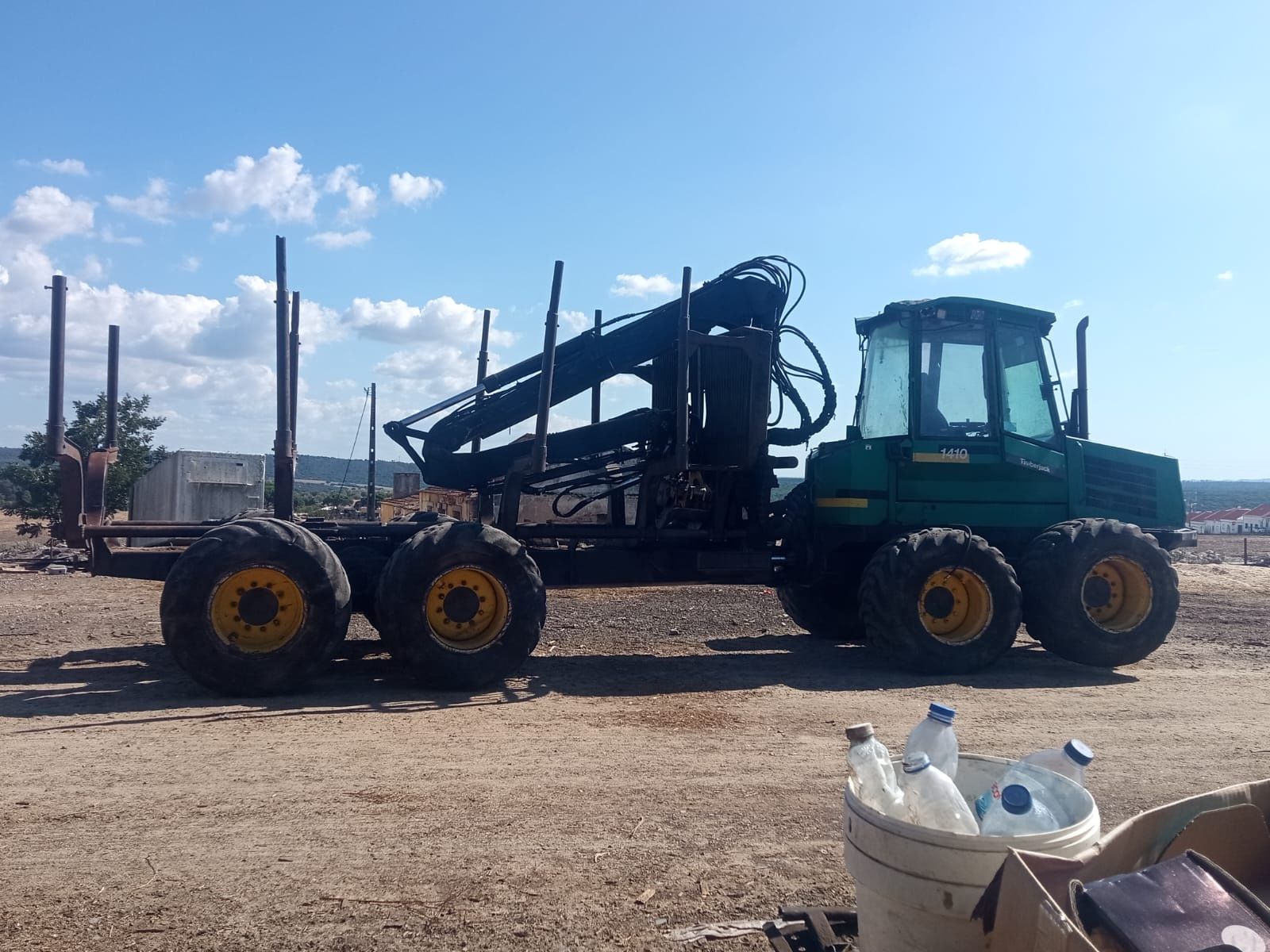 Timberjack jonh deere  1410