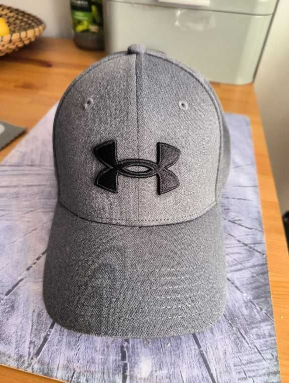 Czapka Under Armour z daszkiem szara czarne logo Nowa
