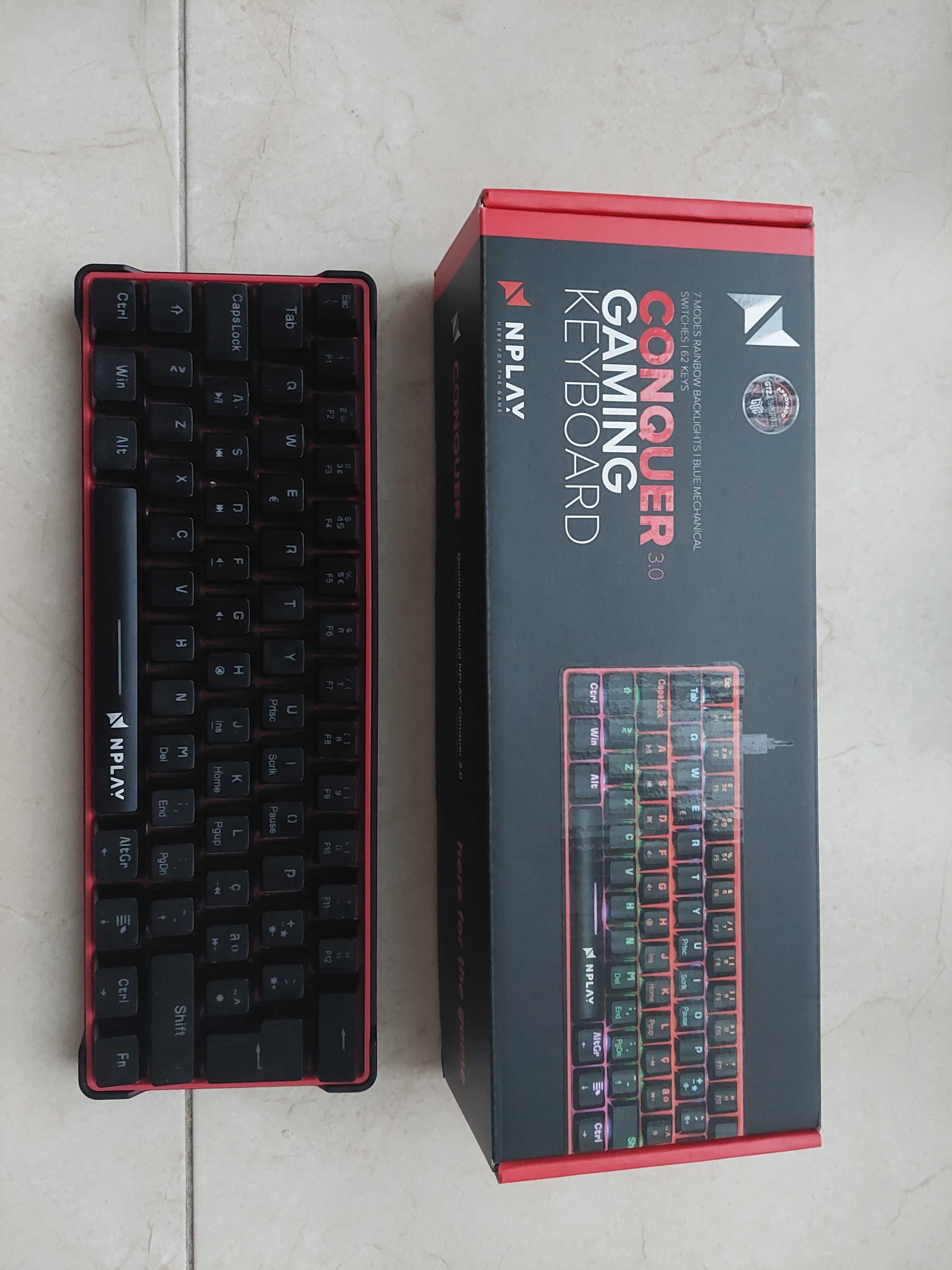 Mini Gaming Keyboard Nplay Conquer 3.0 RGB, como novo!
