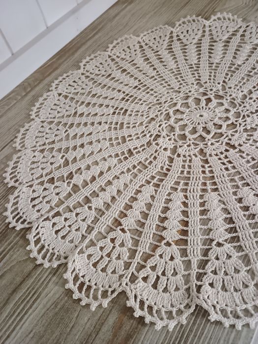 Duża serweta szydełkowa 50cm ecru do koszyka i nie tylko