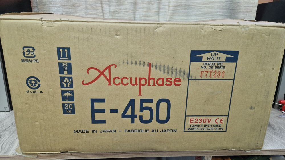 Стереоінтегральний підсилювач Accuphase E-450