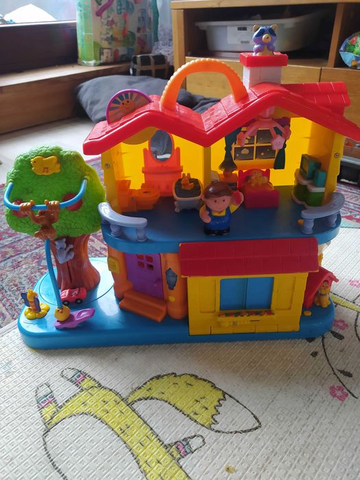 Dumel Discovery, Odkrywczy domek, zabawka interaktywna