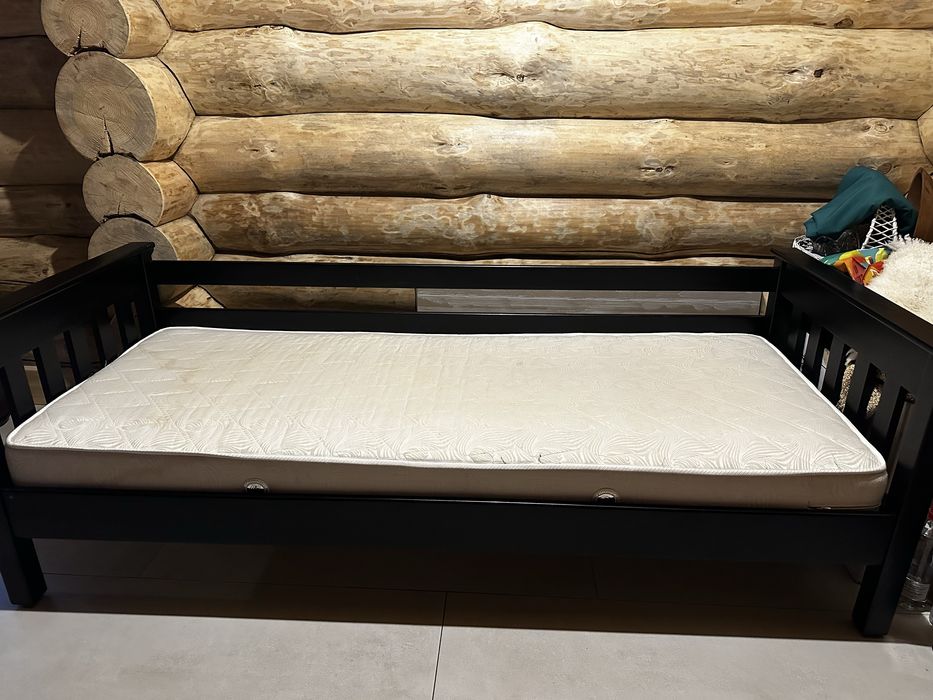 Ліжко односпальне