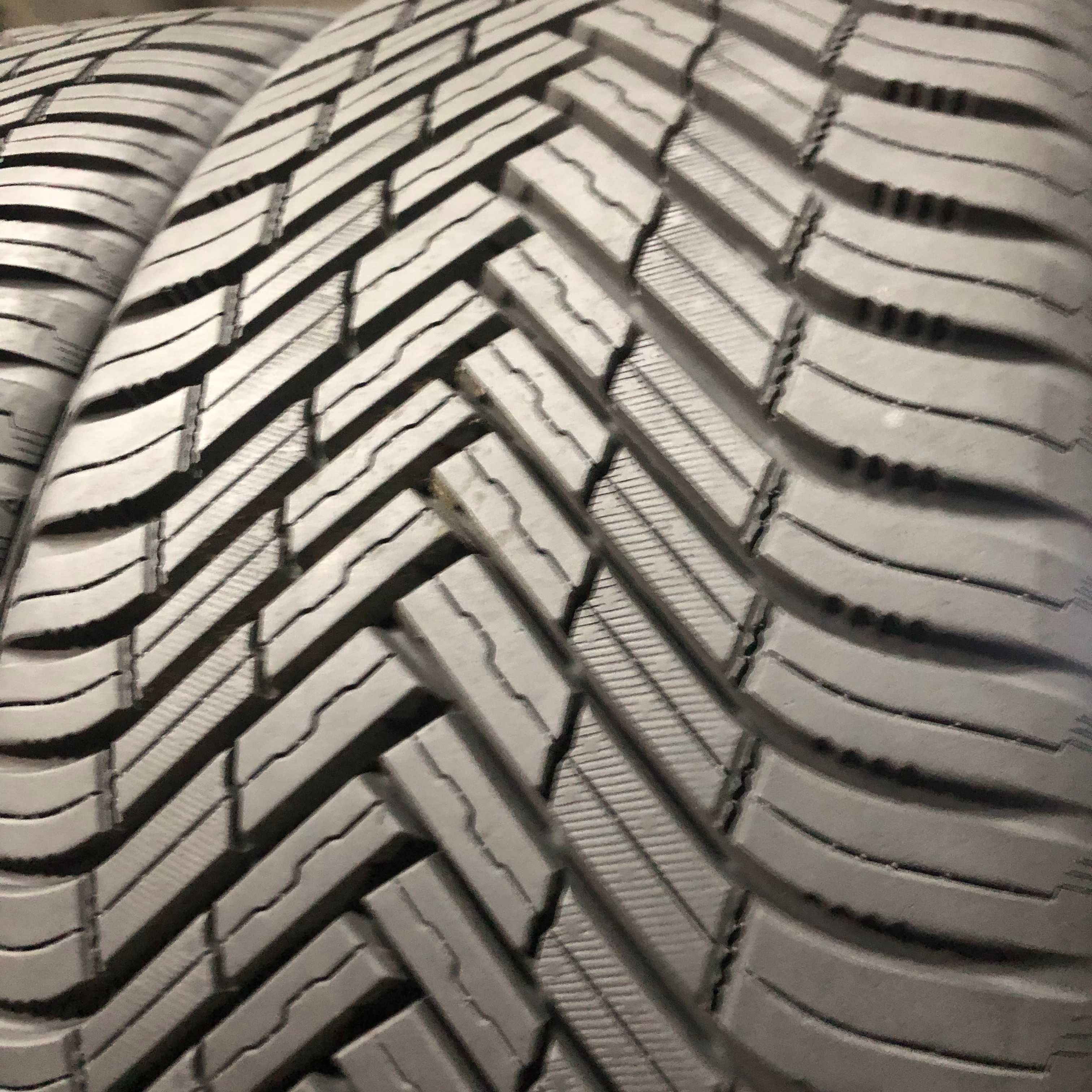 Шини БУ  235/45 R19 Nexen Nblue 4 Seaon 2 Пара
