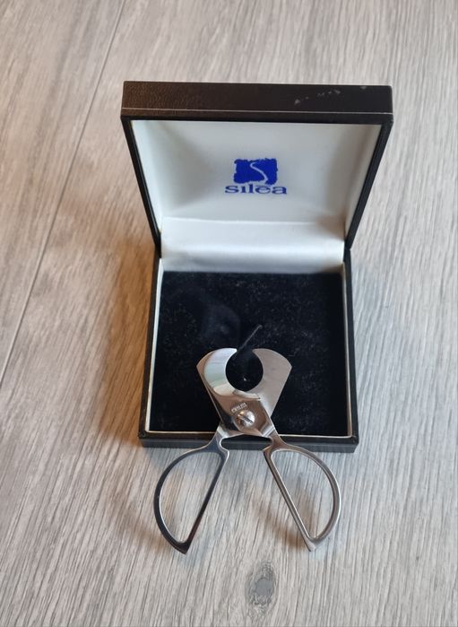 Furador de charutos Alfred Dunhill