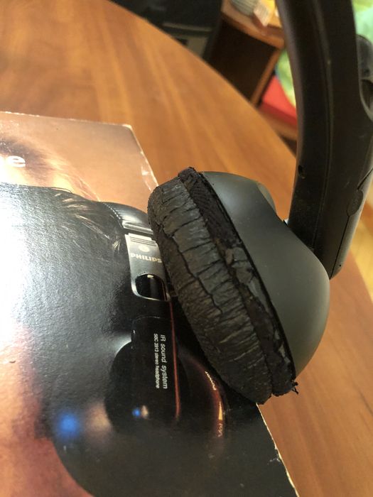 Наушники ретро беспроводные Philips SBC 3902