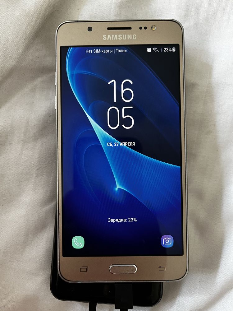 Продам Samsung Galaxy J5 (2016)
