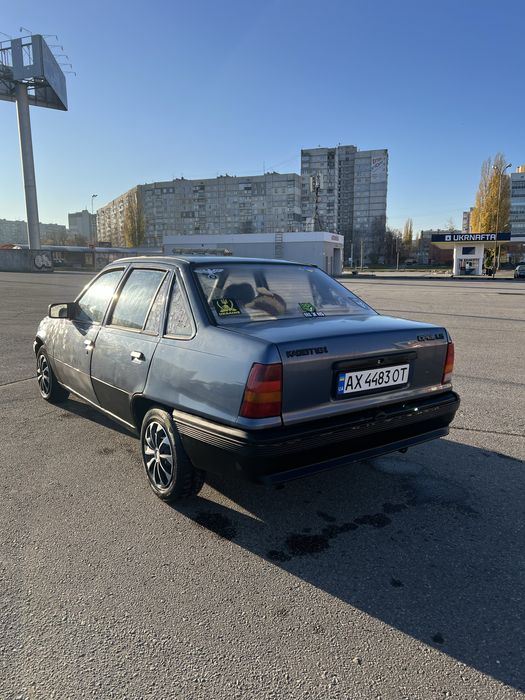 Opel Kadett 1.6i