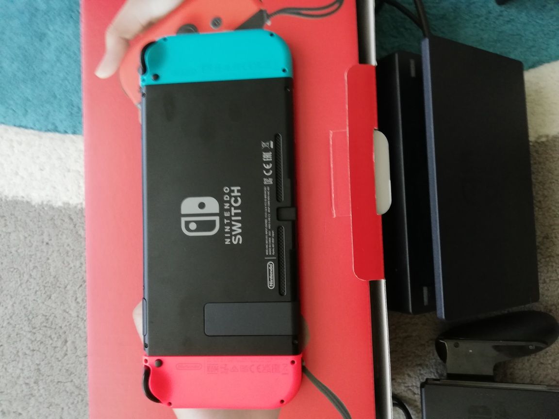 Nintendo Switch V1 pełny zestaw