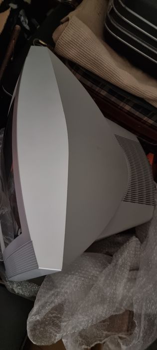 Televisão crown 50cm