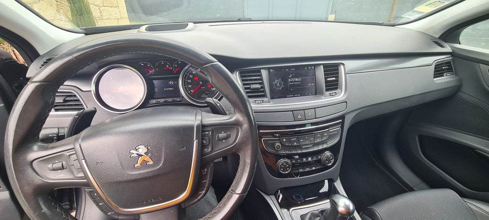 Peugeot 508sw 2012