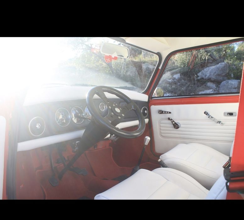 Mini 1275 GT Restaurado