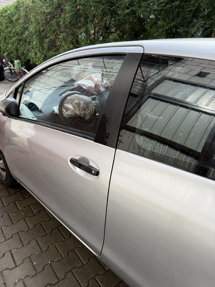 Toyota Yaris II 1.33 VVT-i 101 KM