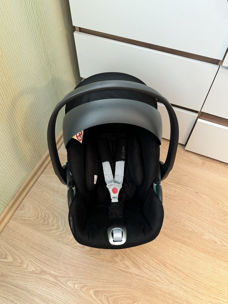 Автокрісло cybex cloud z2