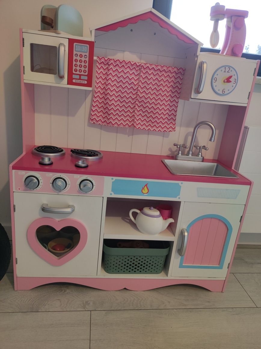 Kuchnia różowa dla dzieci drewniana zabawkowa z akcesoriami