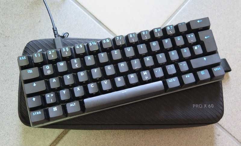Klawiatura Logitech Pro X 60  Zadbana USB!
