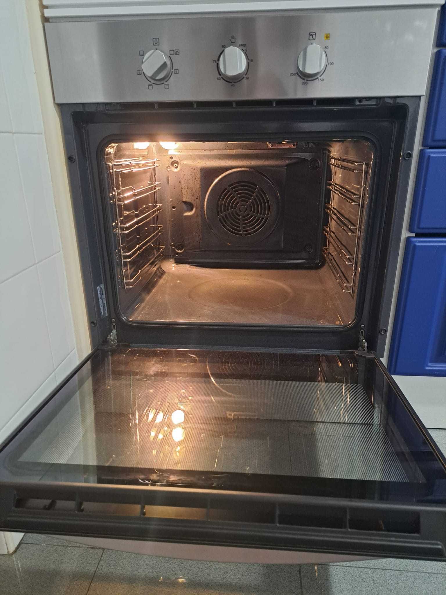 Forno de Encastre Zanussi