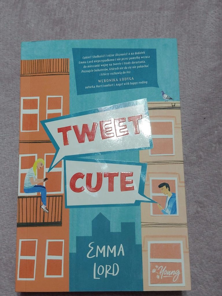 Książka tweet cute Emma Lord