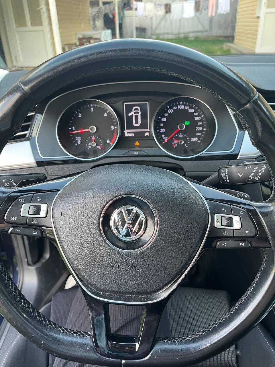 Volkswagen Passat 2017 B8 1.6TDI DSG (120 л.с.) Comfortline