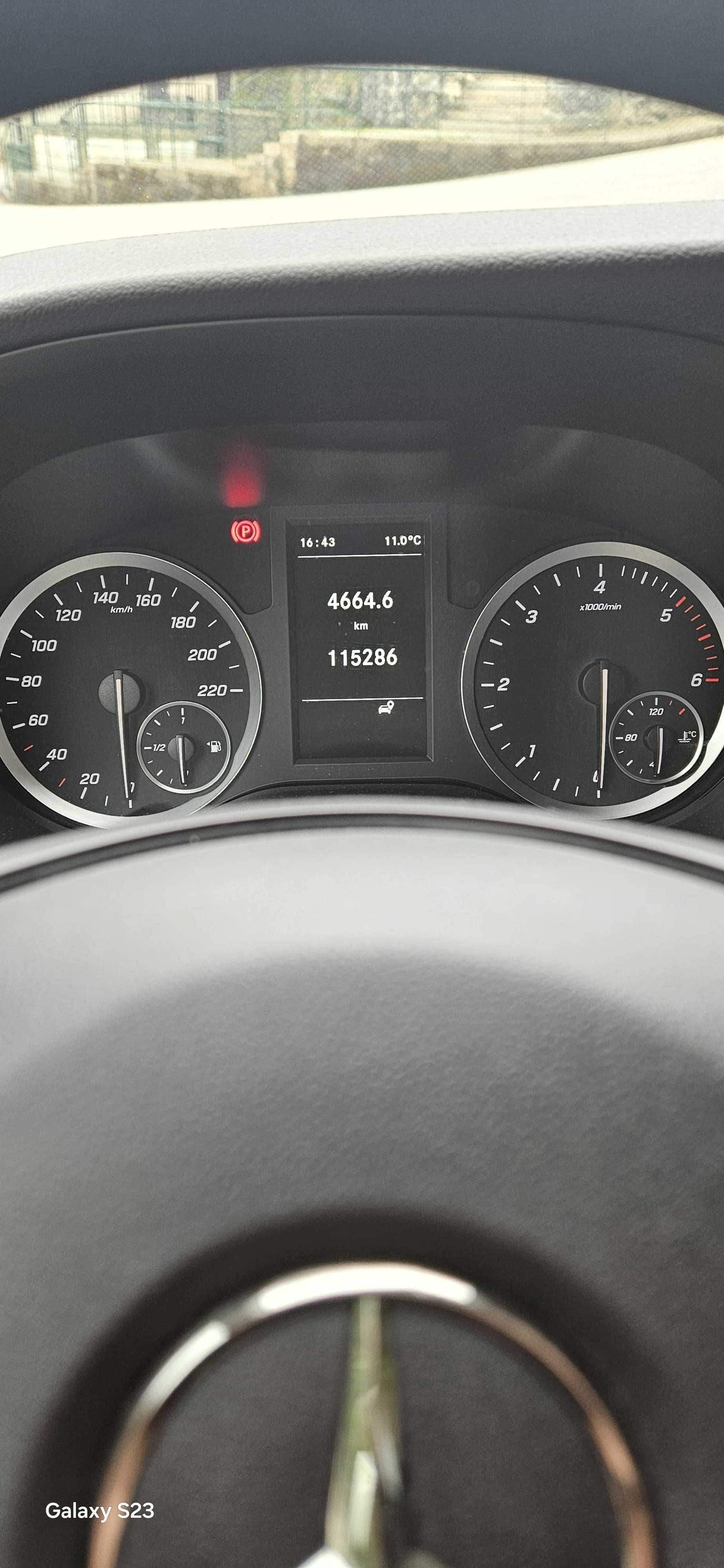 Vito Mercedes 114cd