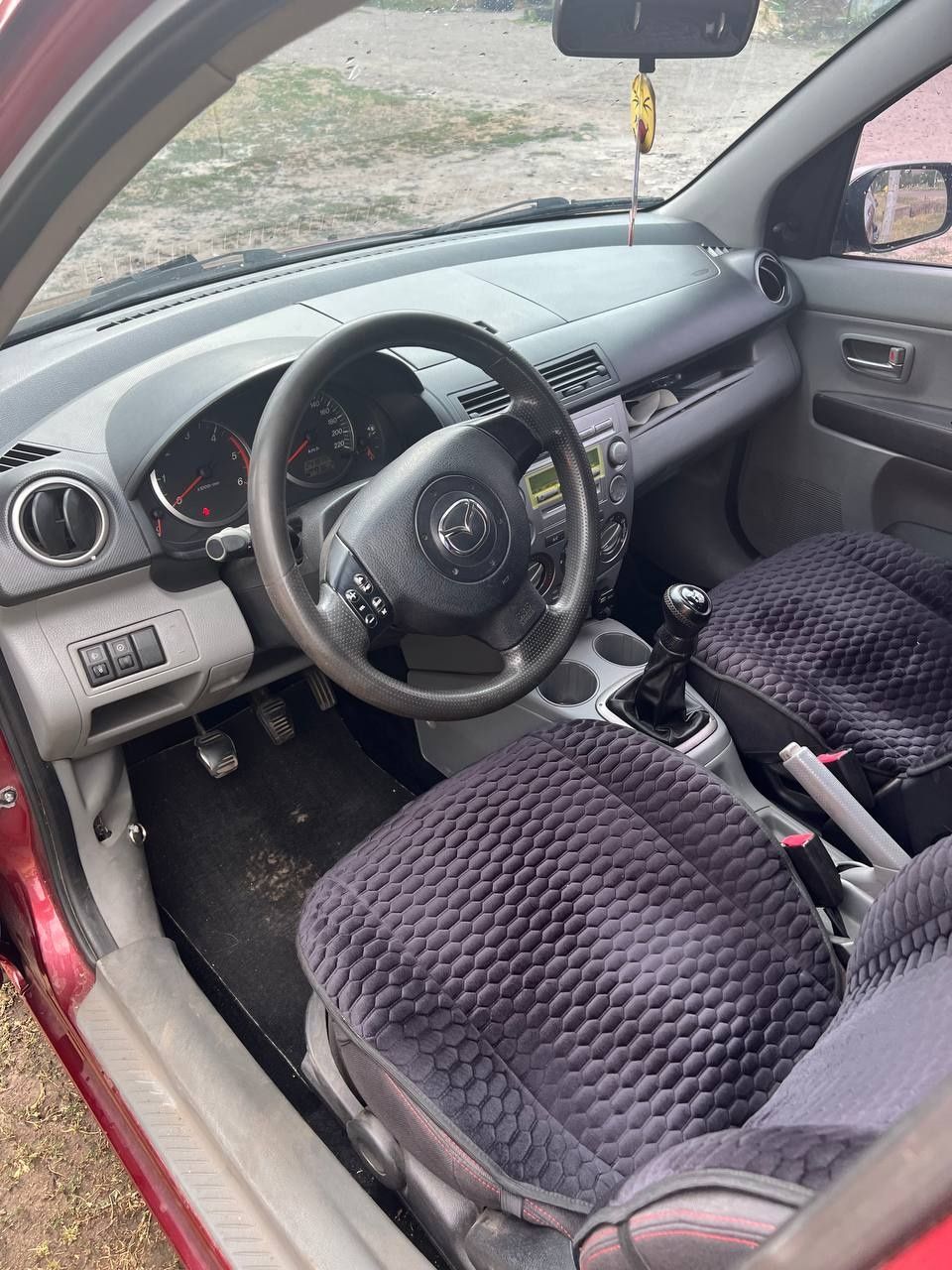Продам Мазда 2 2003