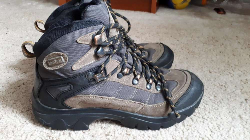 Ботинки трекинговые Conway