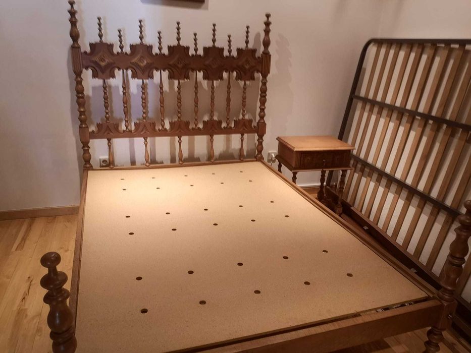 Mobília e Acessórios em ótimo estado