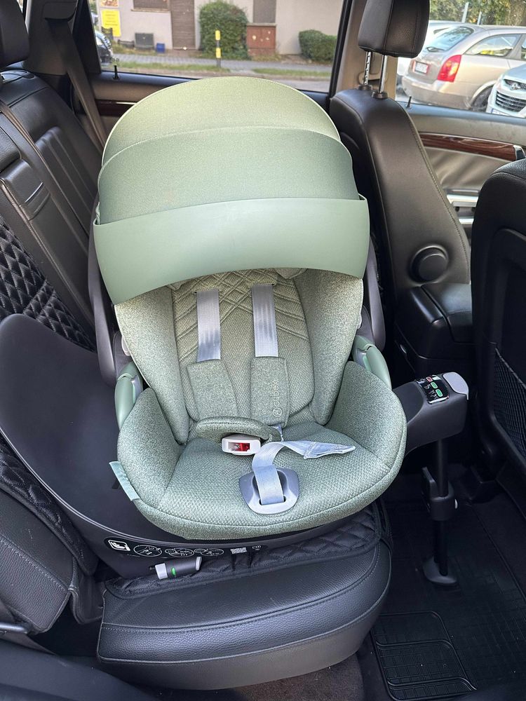 Автокрісло Cybex Cloud T i-size Plus 0-13kg Leaf green